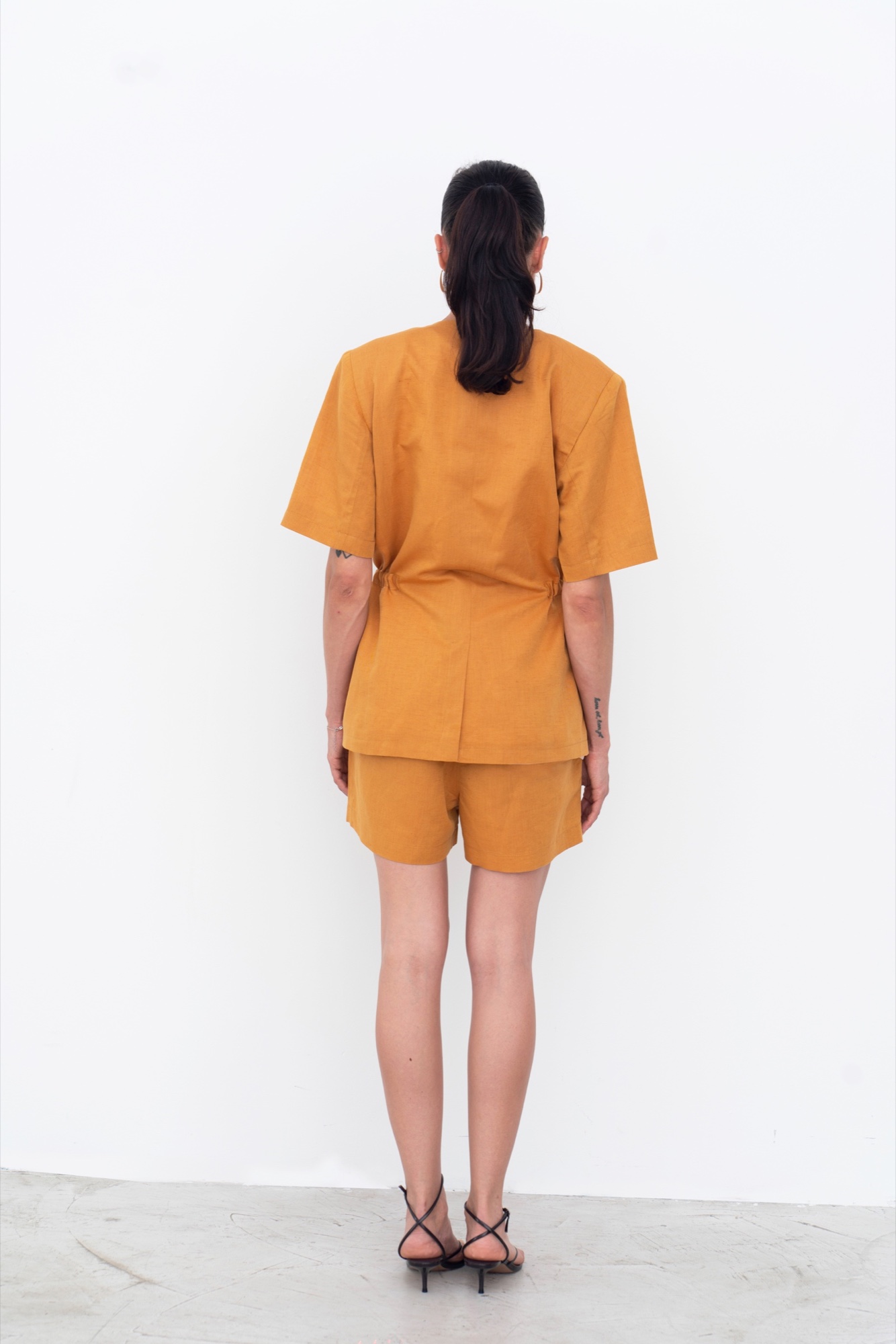 short sleeve safari linen blazer — Orange